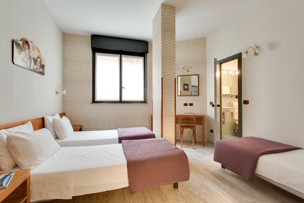מילאנו Hotel Roxy מראה חיצוני תמונה